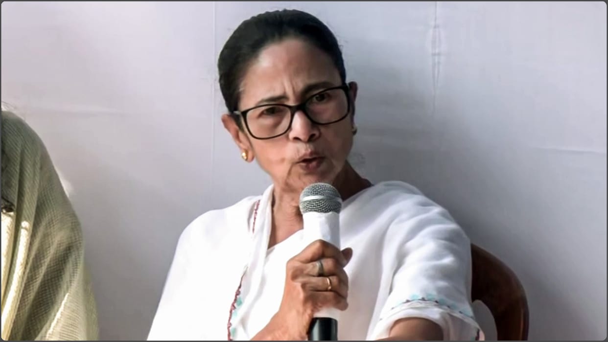 'How did girl come out of college at midnight? Police are investigating', CM Mamata on the Durgapur case