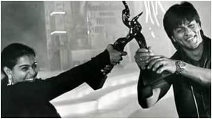 Kajol recreates 30 years back moments again with shahrukh khan shares pictures