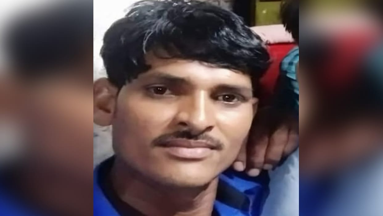 Body of a man found lying on the side of the railway track in Shahjahanpur