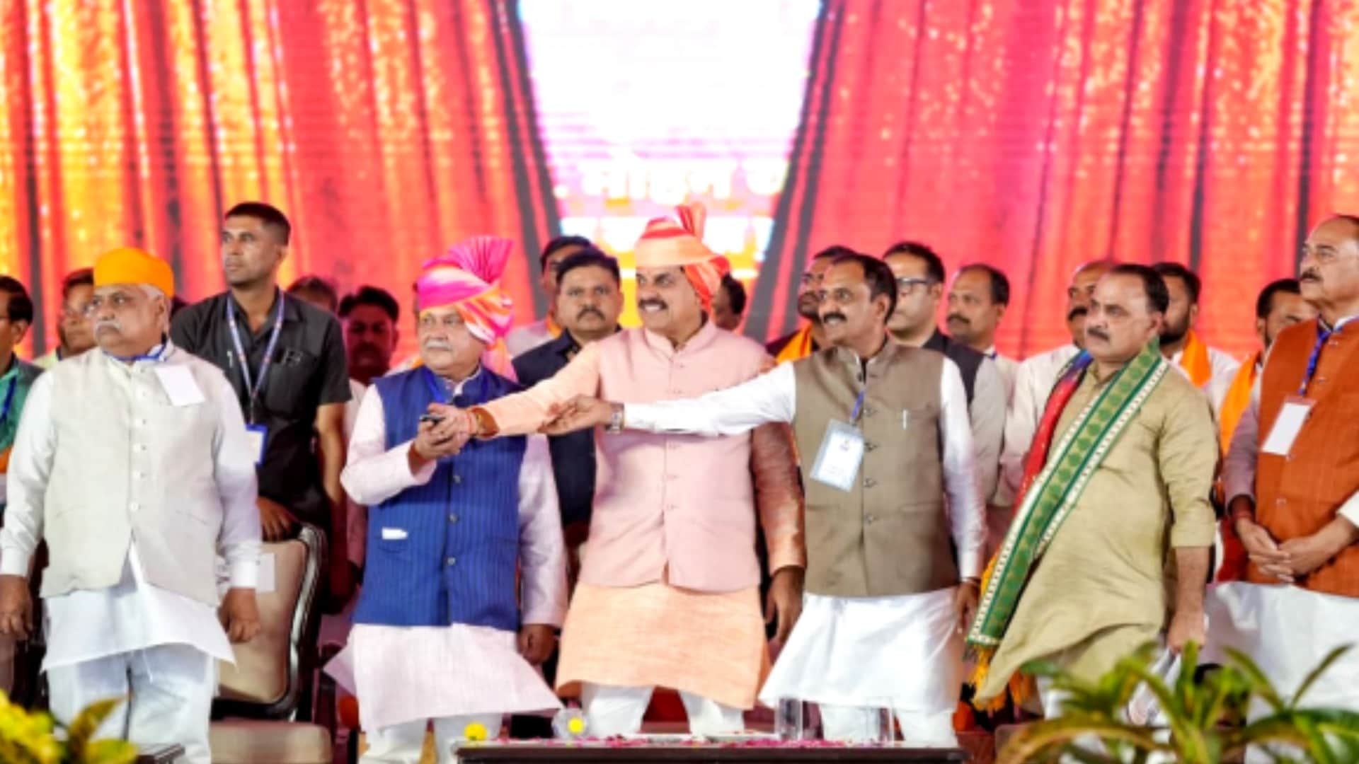 MP News: Sheopur gets development gifts, CM says sisters will now get Rs 1500 per month