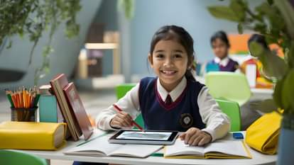 In Gorakhpur, wrong information is being uploaded on U-DISE of schools. There is a problem in admission.