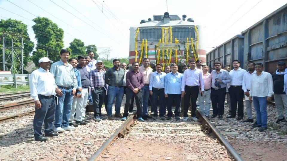 Train to run at 160 kmph on Delhi-Howrah rail route, trial conducted