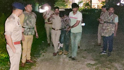 Kanpur: Elderly robber arrested in encounter, shot in right leg