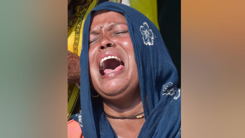 Aligarh Murder Case: Mother Killed Her Son Inside Crime Story Explained UP News in Hindi