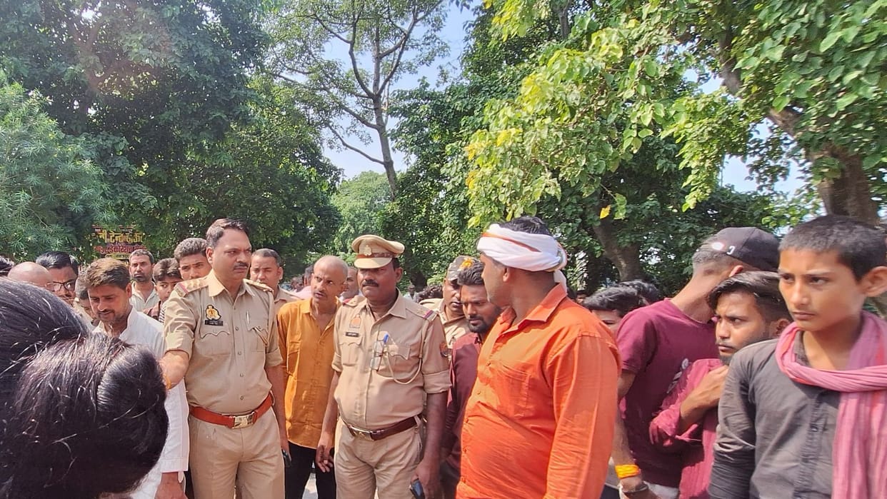 Child injured in road accident due to car collision people protest in Mau