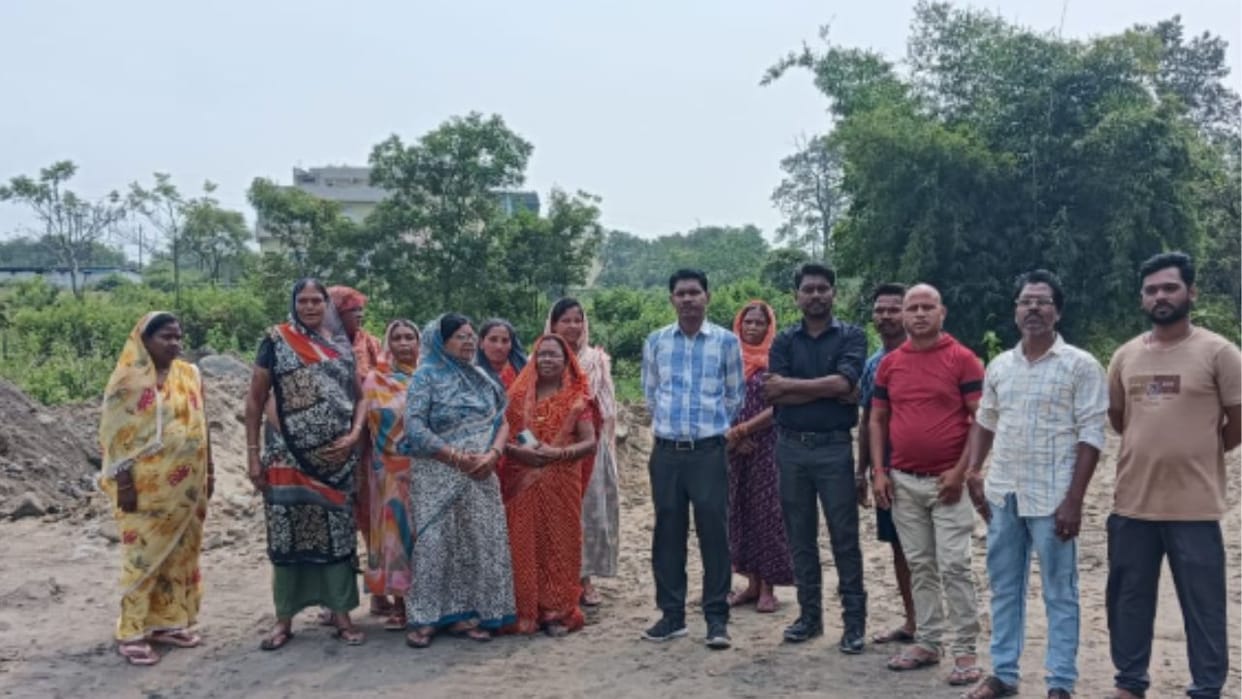 attempt to illegally occupy government land proposed for pond in korba