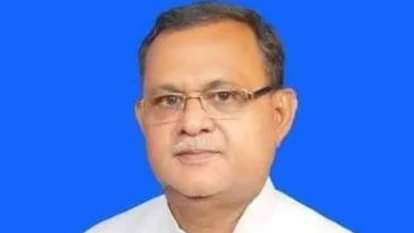 सांसद सनातन पांडेय।