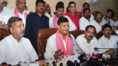 Shivpal Singh Yadav attacked BJP and Mayawati in Varanasi