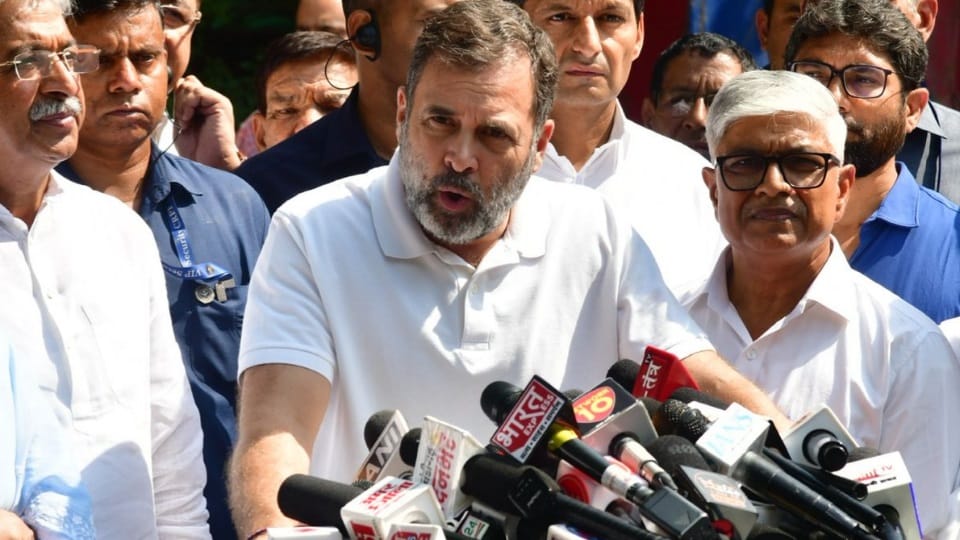 Congress Leader Rahul Gandhi Met Family of ADGP Y Puran Kumar in chandigarh