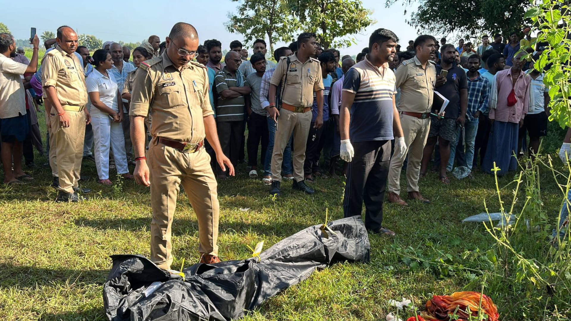 Gorakhpur Grandmother Murder Granddaughter Cleaned Blood, Hid Axe in Cow Dung Full Story of Kalawati Killing