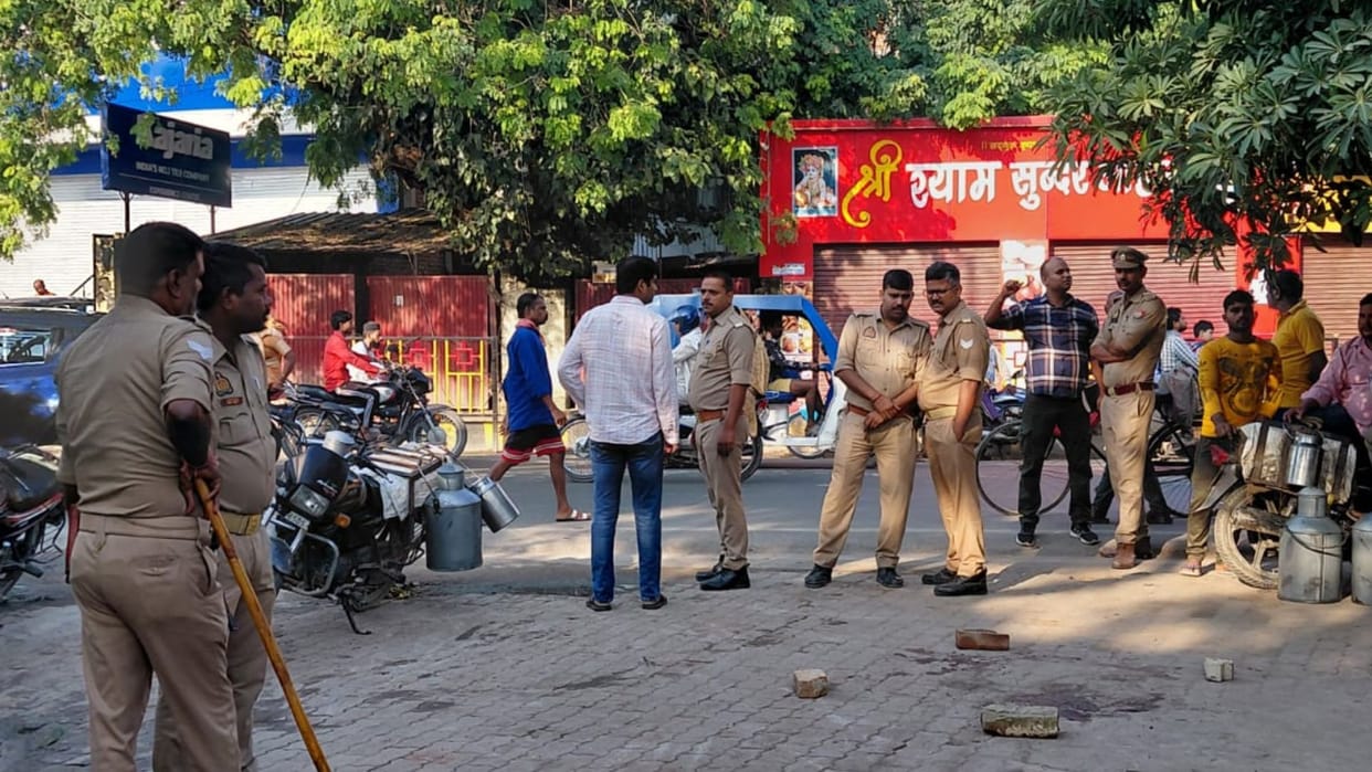 Dead body of youth found murder suspected in Varanasi