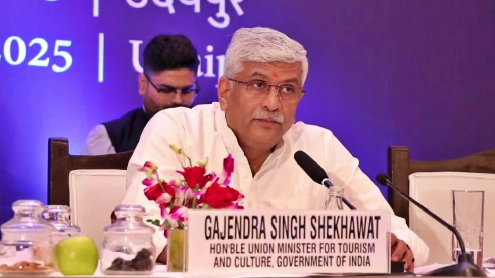 केंद्रीय मंत्री गजेंद्र सिंह शेखावत