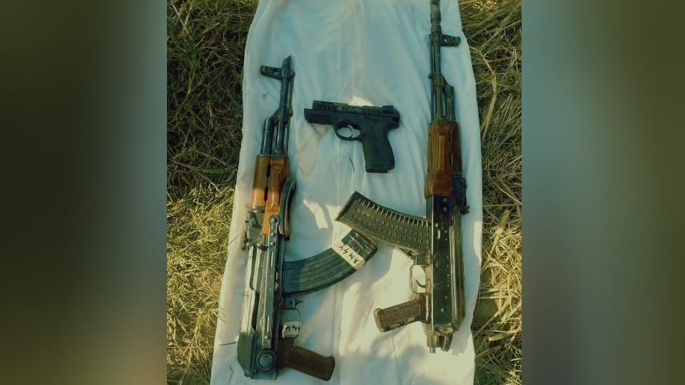 Two AK-47s cartridges recovered from Punjab India-Pakistan border