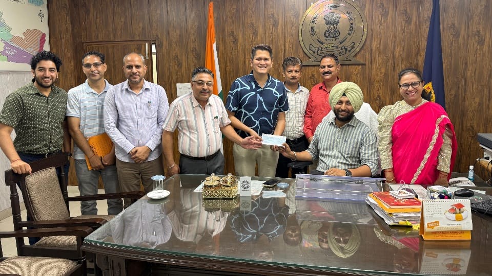 Pratap World School Pathankot donated Rs 1 lakh to help the flood victims in Punjab