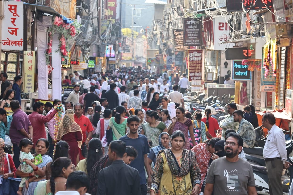 Indore: Indore markets blossomed during Pushya Nakshatra, with shopping taking place from morning till late ni