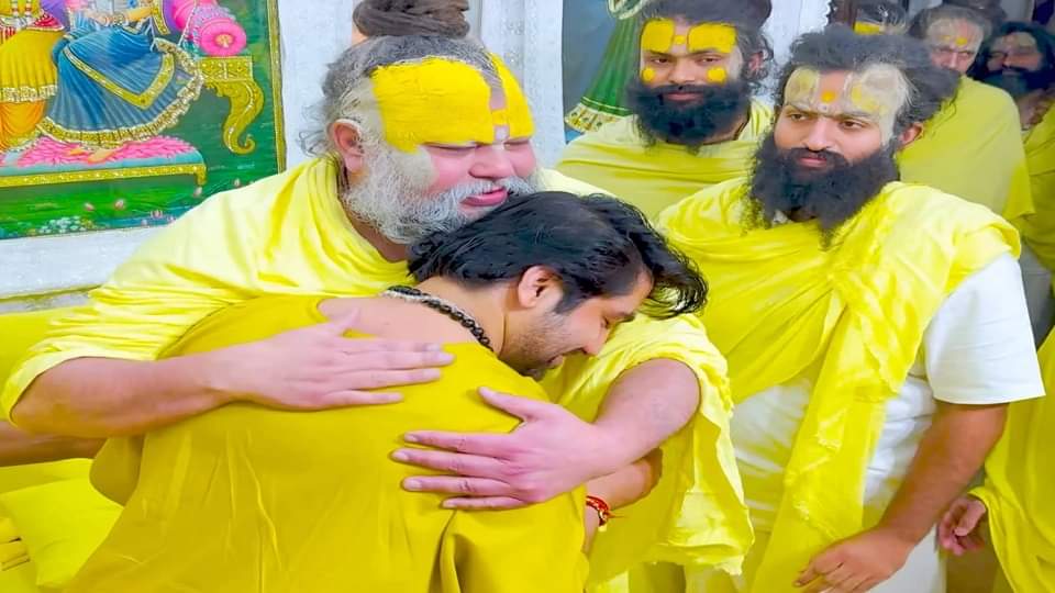 Premanand Maharaj Ji Darshan Guide Know Step-by-Step Guide for Online Booking and Visit Details