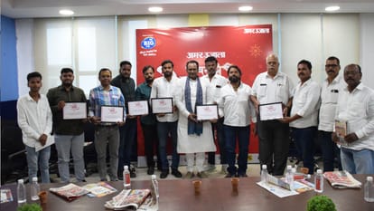 Navratri festival and Maa Tujhe Salaam Tiranga Yatra 32 winners awarded in amar ujala felicitation ceremony