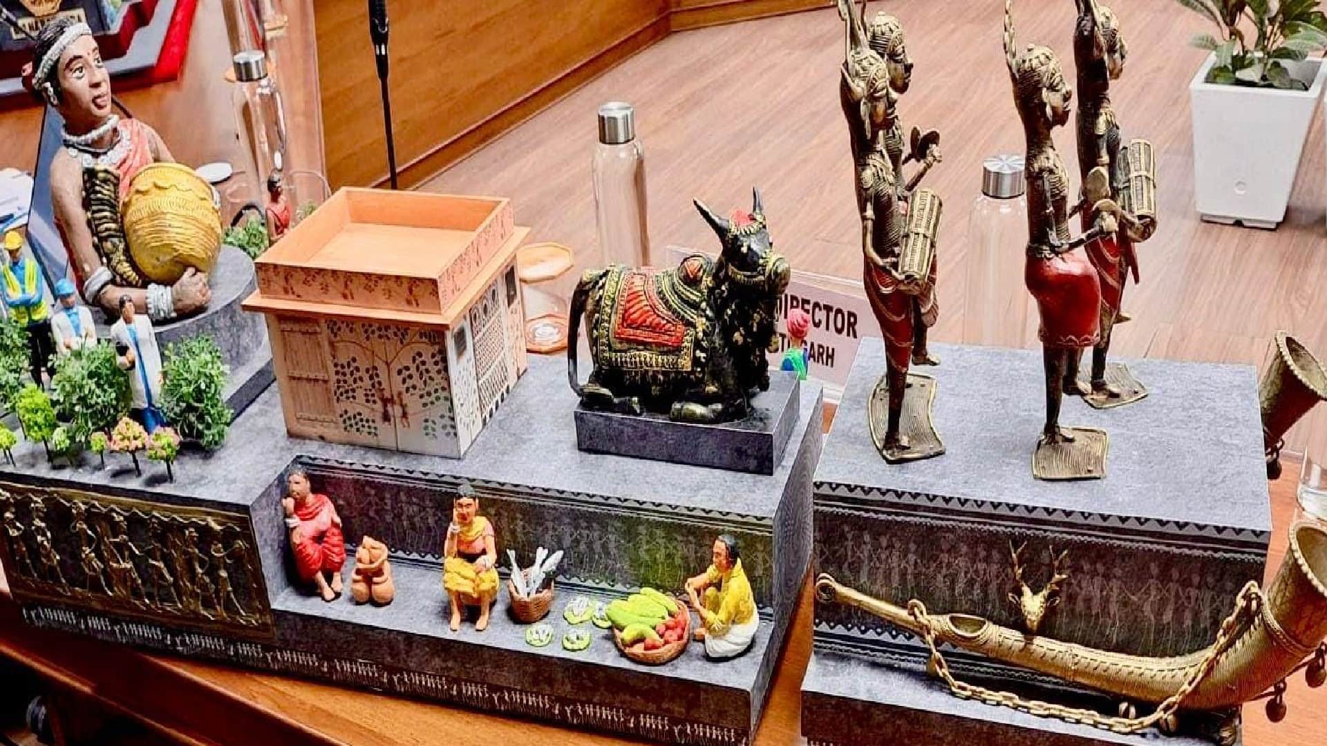 छत्तीसगढ़ की झांकी का मॉडल