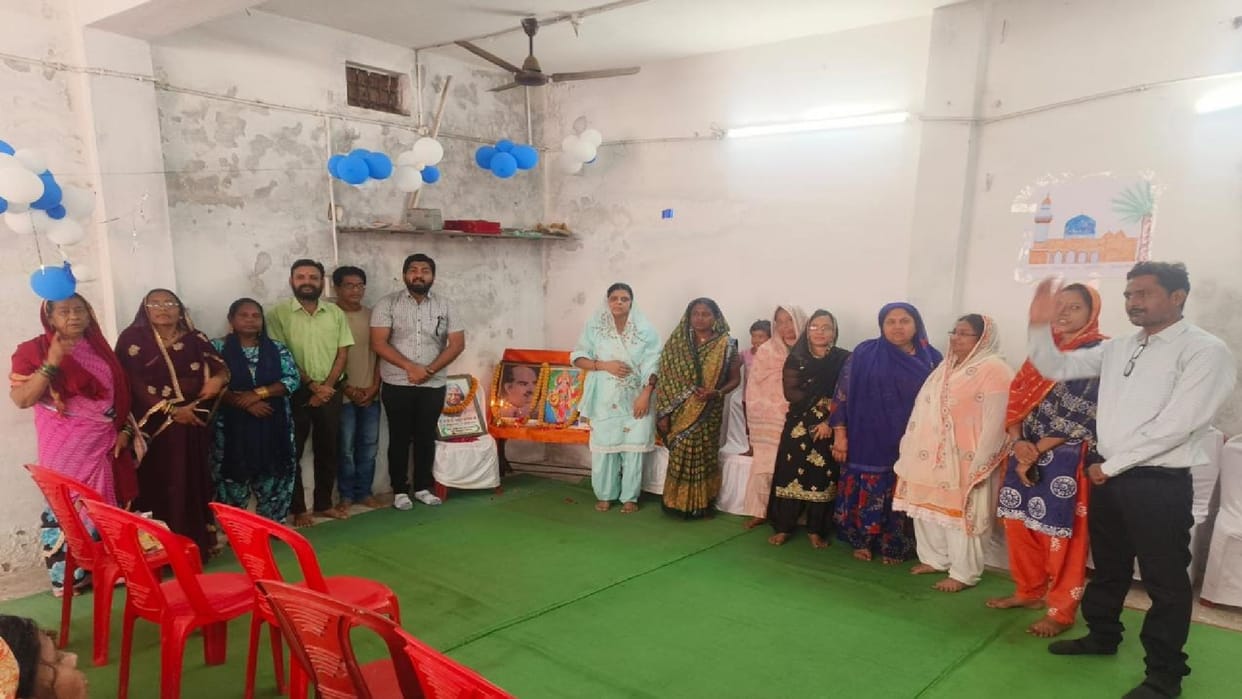 BJP Minority Morcha celebrated the birth anniversary of 'Missile Man' Dr. APJ Abdul Kalam in Balod
