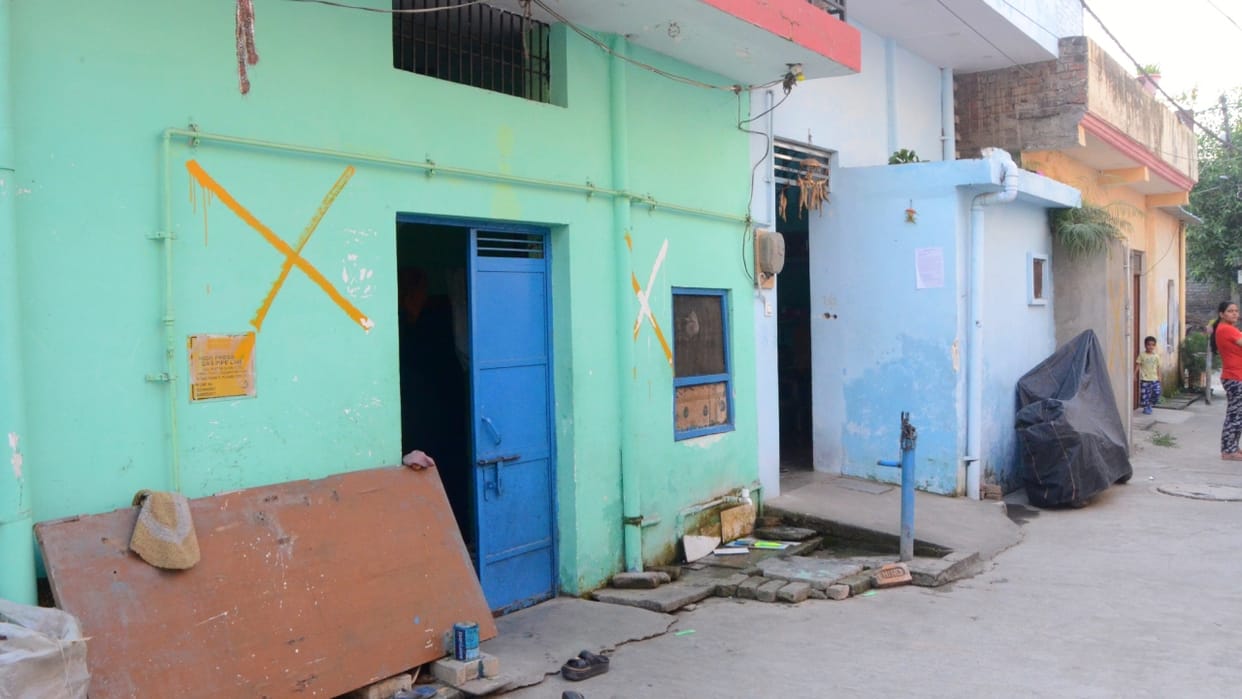 Municipal corporation bulldozers may be used to remove illegal encroachments