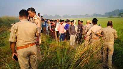 Prayagraj News Minor brutally murdered in Phulpur by hitting him with a brick, body thrown in the canal
