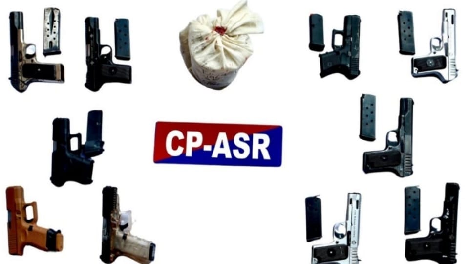 Amritsar Pakistan linked arms drug smuggling gang busted three arrested with 10 pistols and opium