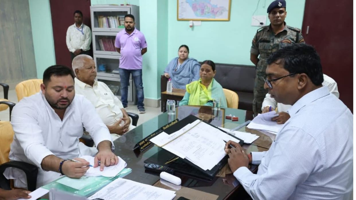 Bihar Election 2025 Tejashwi Yadav Files Nomination Calls Himself a Change Maker news in Hindi
