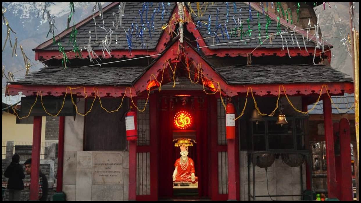 Temples To Visit On Bhai Dooj For Brother Sister bond 2025