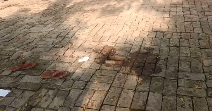 Kanpur Elder brother shot younger brother in compensation dispute condition critical admitted to hospital