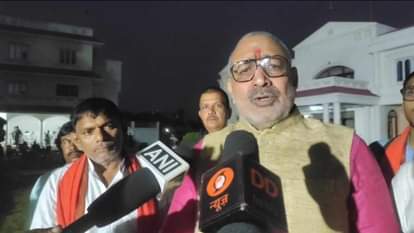 केंद्रीय मंत्री गिरिराज सिंह