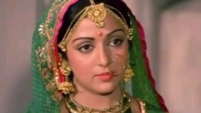 hema malini birthday know about 10 memorable characters dream girl sita aur gita
