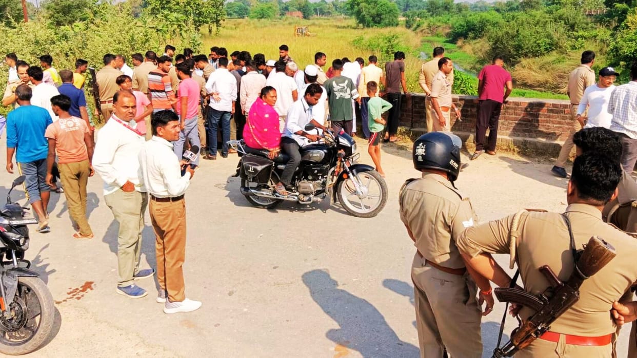 Villagers stunned to find severed heads of cattle in river police embroiled in border dispute in azamgarh