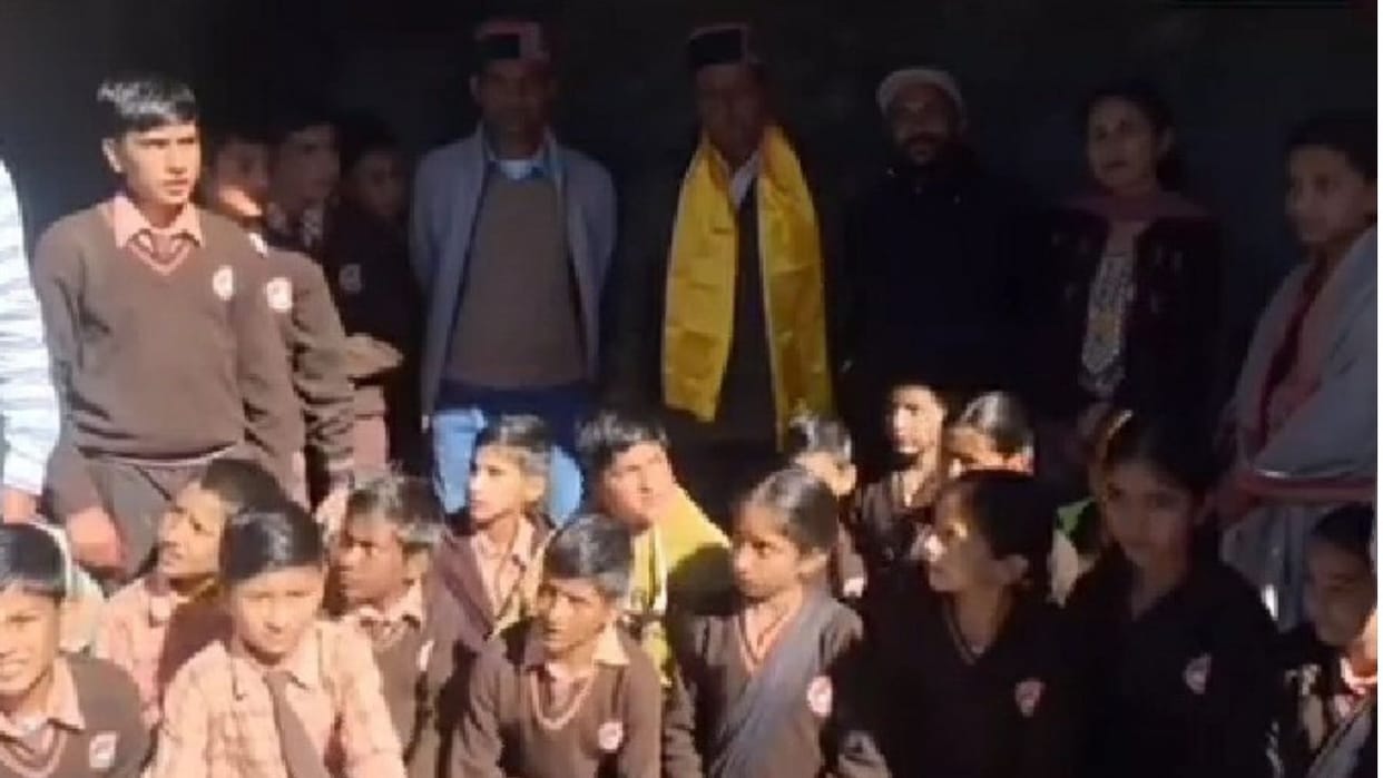 Chamba Four teachers of Thandal School in Pangi were suspended for being absent from duty, SDM took action