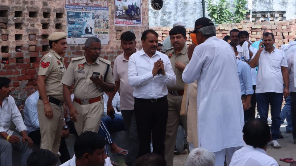 Rohtak ASI Suicide Case Bring my father daughter fainted after seeing suicide note and story of his suicide