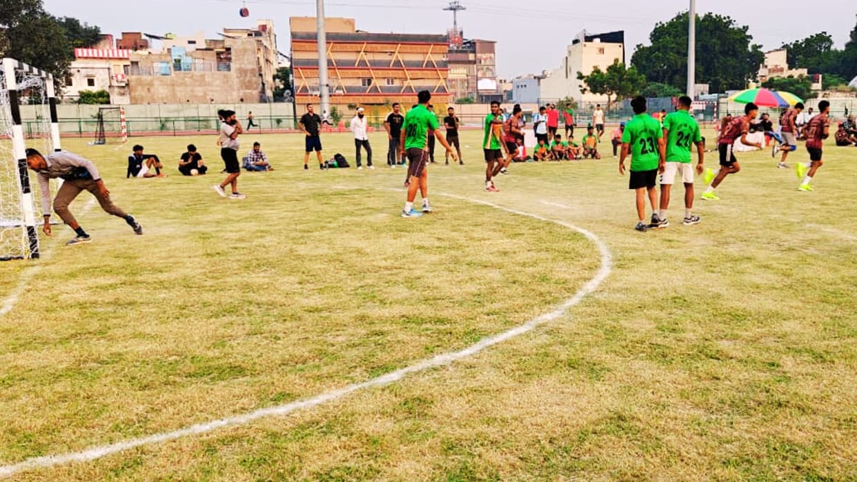 Regional Handball 16 matches were held in one day at Sampurnanand Sports Stadium one team playing match