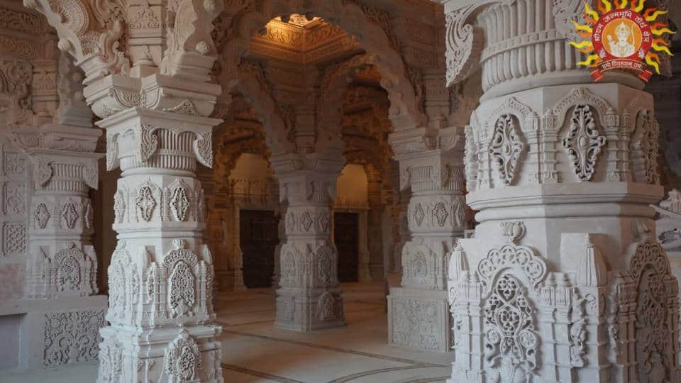 Deepotsav 2025 Ayodhya decorated in grand style before Diwali see supernatural splendor in pictures