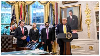 donald trump ends us shutdown said how much loss happen to economy democrats