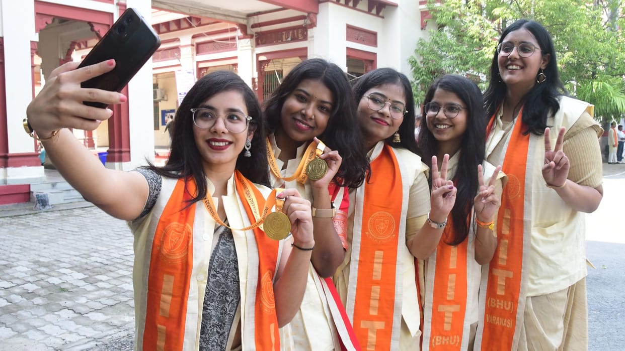 IIT BHU 14th Convocation 123 medals and awards given to 62 meritorious students
