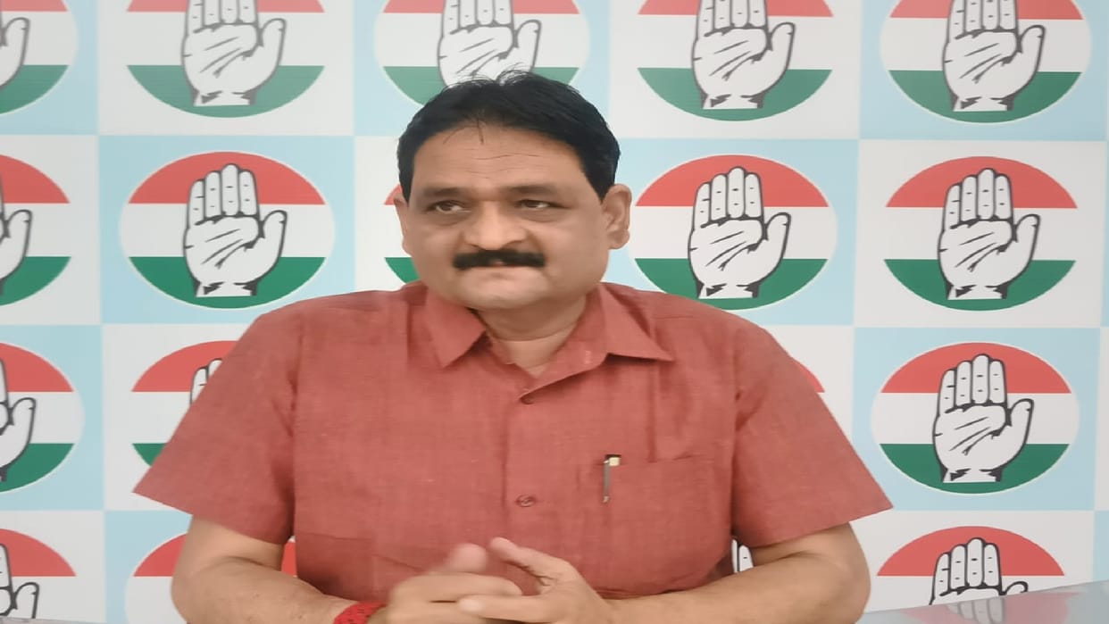 CG:  Surrender is only an event of  Sai government said congress leader Sushil Anand Shukla
