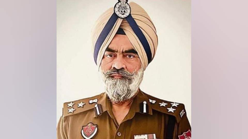 डीआईजी हरचरण सिंह भुल्लर की फाइल फोटो