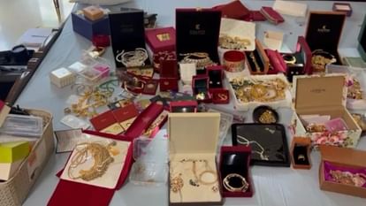 DIG Bhullar home found Red diary names and numbers of builders and businessmen major secrets revealed