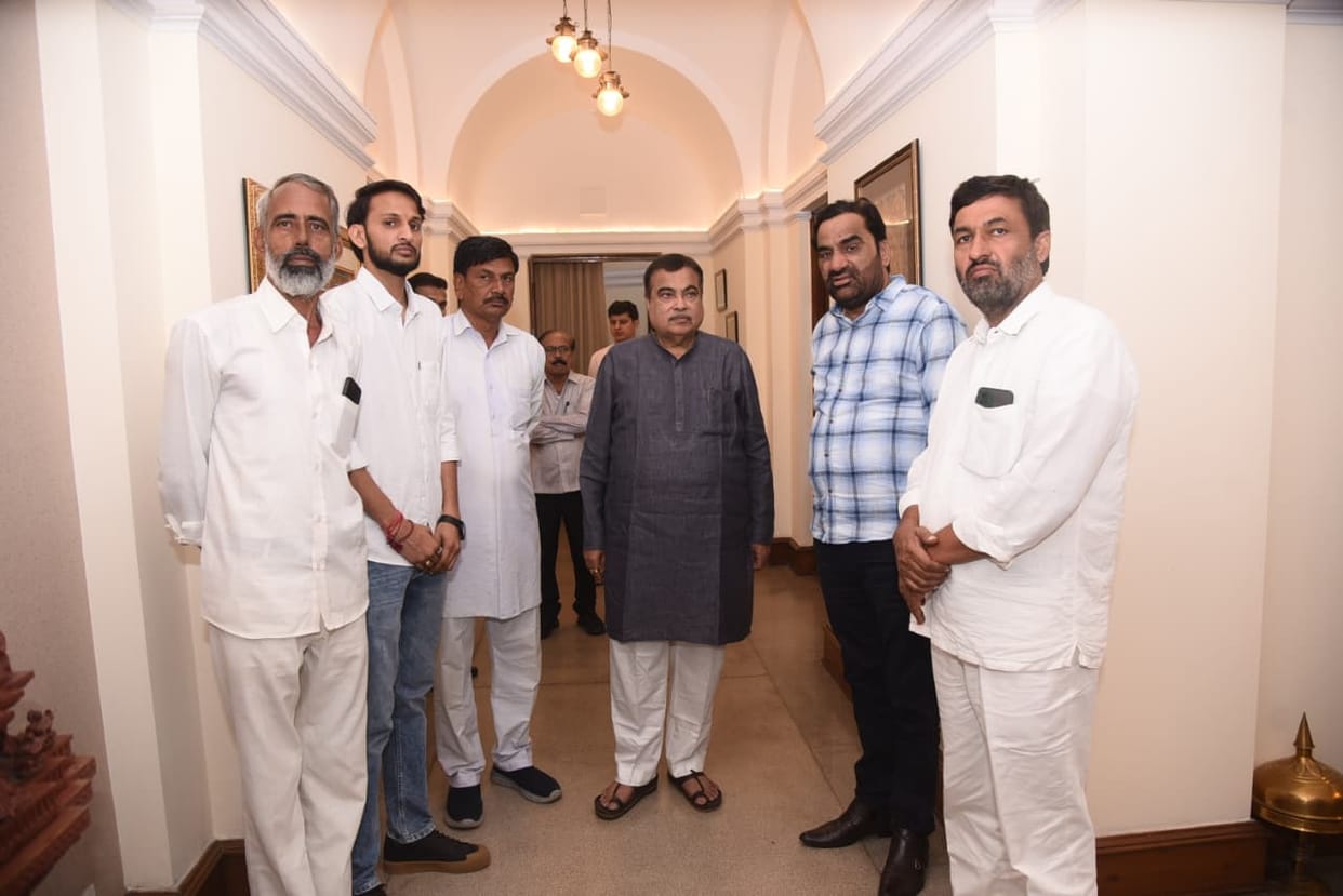 MP Hanuman Beniwal Urges Minister Nitin Gadkari to Airlift Critically Ill Indian Student from Kazakhstan