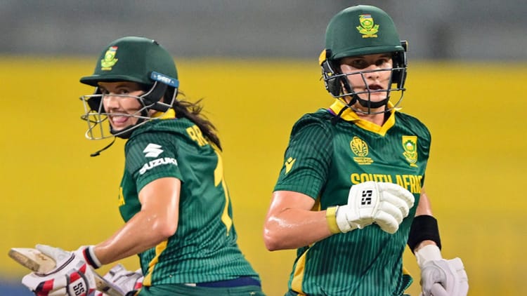 SA W vs SL W: द. अफ्रीका ने श्रीलंका को 10 विकेट से हराया, दूसरे स्थान पर पहुंची; वोलवार्ट-ब्रिट्ज के अर्धशतक