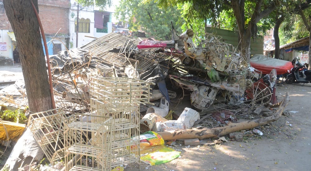Kanpur Cleanliness in homes piles of garbage in villages and streets DPRO said special campaign will launched