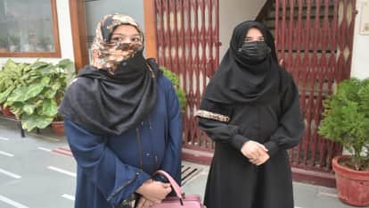 Meerut: Two women wearing burqas were stopped at Ismail PG College, leading to uproar