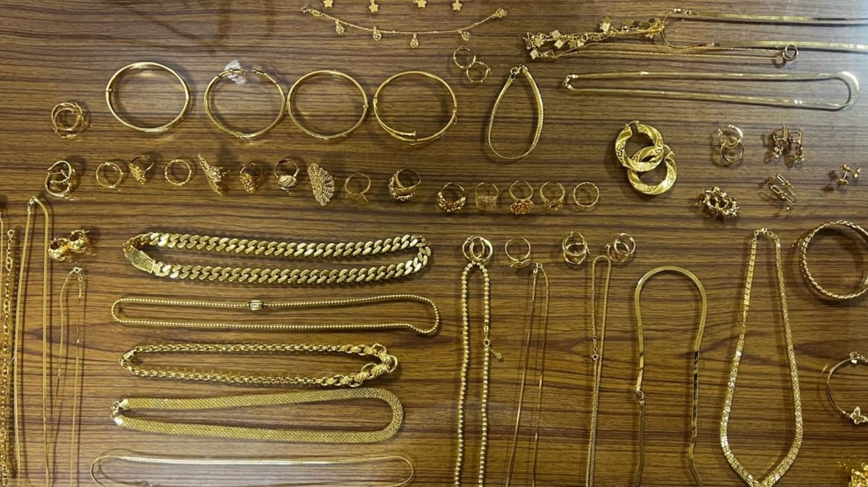 Gold recovered from two youths come from Dubai amritsar