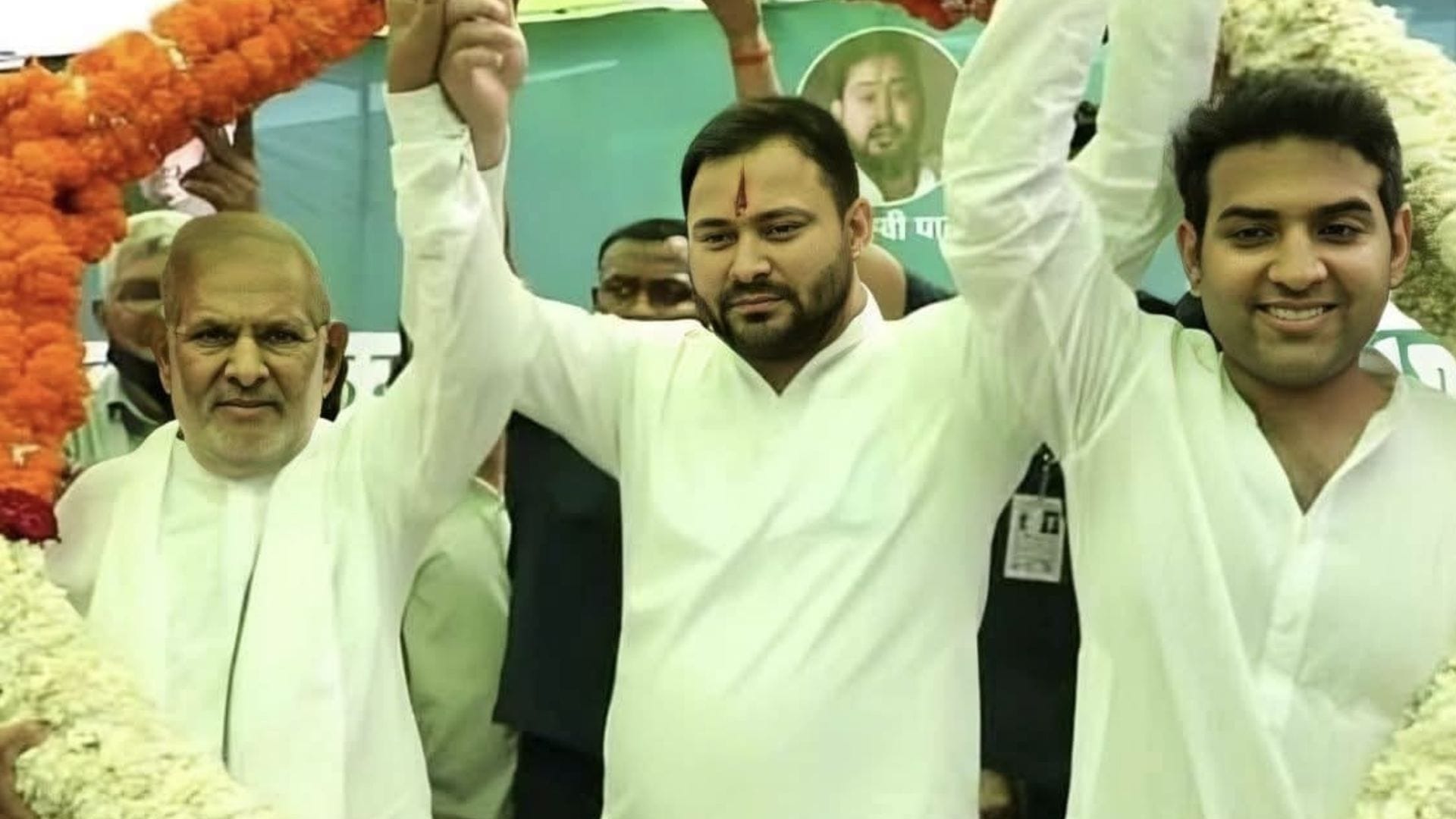 तेजस्वी यादव के साथ शांतनु यादव