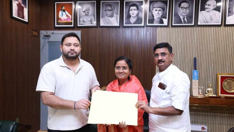 Bihar Election: इस चुनाव में 'भूरा बाल साफ करो' कहने वाले कुख्यात की पत्नी को टिकट; तेजस्वी यादव ने खुद दिया