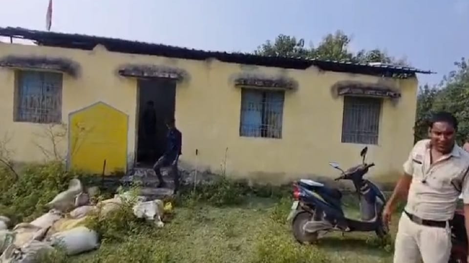 अवैध शराब फैक्टरी का भंडाफोड़