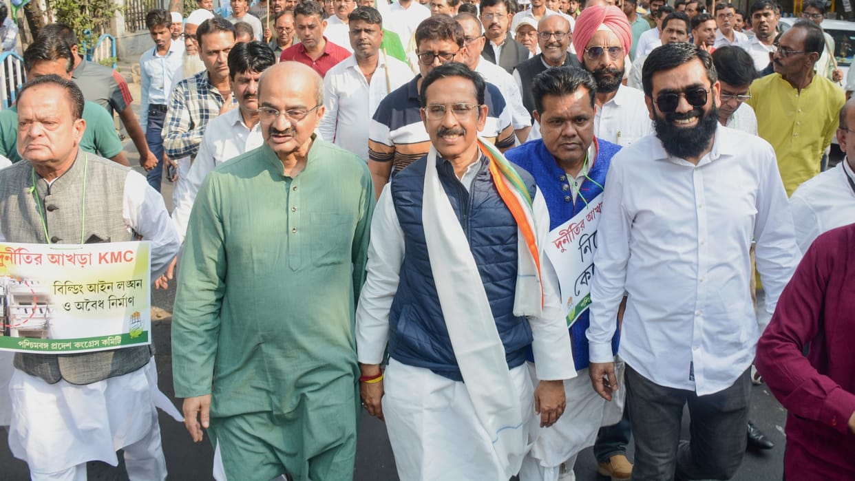 west Bengal Congress chief Subhankar Sarkar urged ECo  to convene all-party meeting